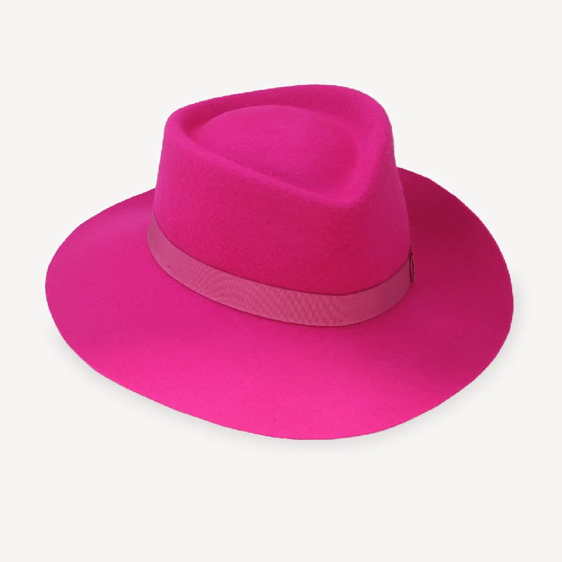 Elegant felt hat with delicate feather trim -Quaintrelle - Hot Pink Merino