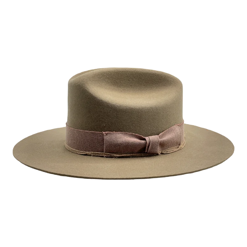 Soft felt hat with smooth texture finish -The Turnaround