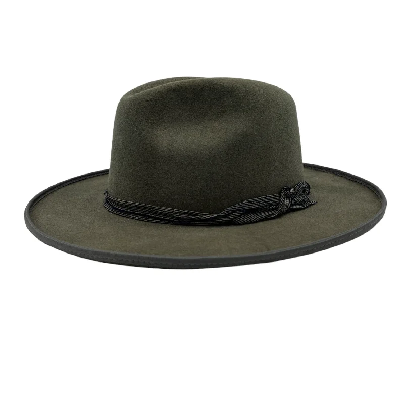 Vintage felt hat with timeless retro appeal -Green Eyes