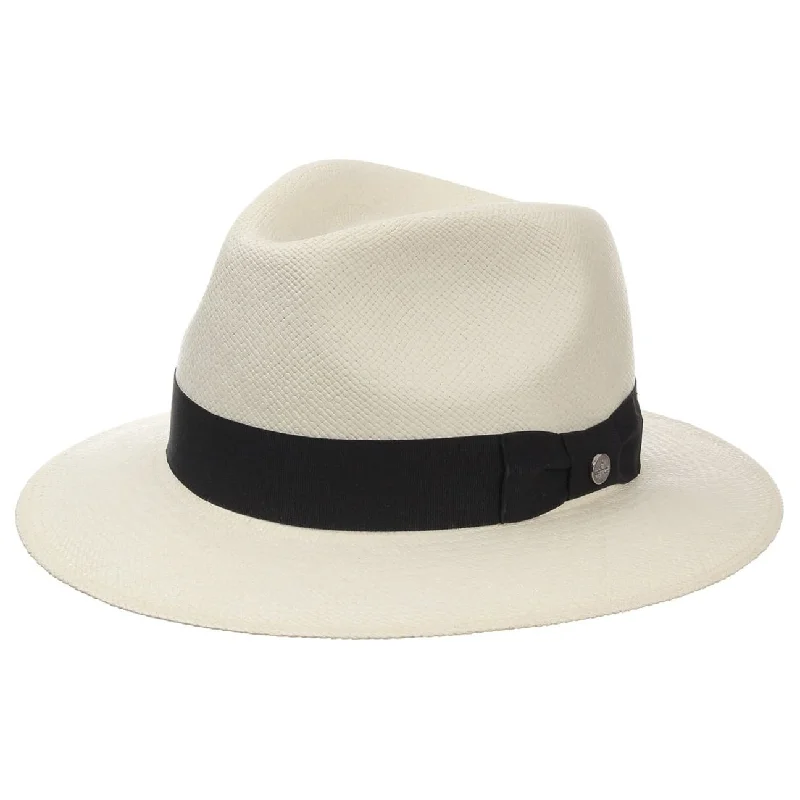 Eco-friendly straw hat for women with sustainable design and natural fibers -Georgo Panama Traveller Hat by Lierys