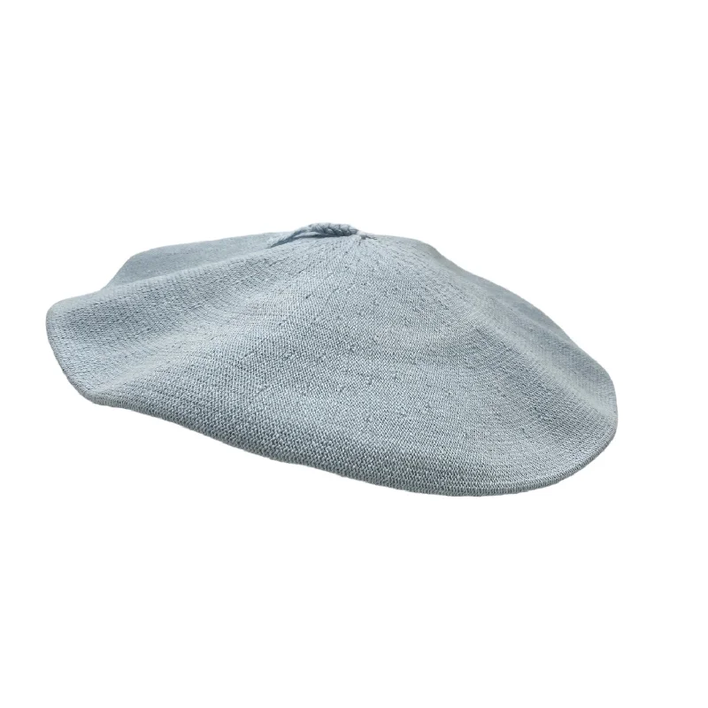 Stylish felt hat with modern brim curve -Gaucho Beret - Cotton Pale Blue