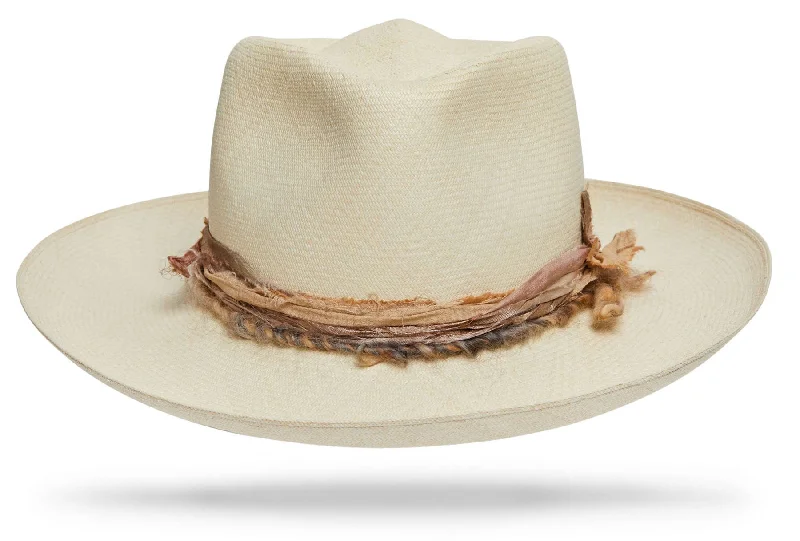 Eco-friendly straw hat for women with sustainable design and natural fibers -Montecristi Baho Earthtones