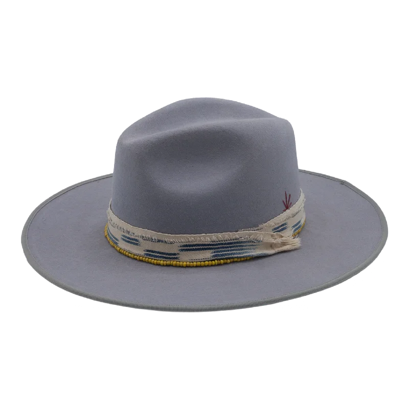 Classic felt hat with soft wool texture -Agave Blossom