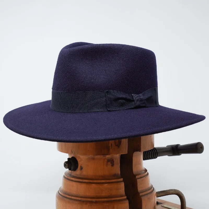 Soft felt hat for cozy everyday comfort -The Lewis Ribbon - Wide Brim Fedora