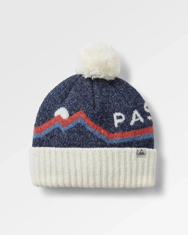 Bold graphic cap for standout fashion flair -Passenger Recycled Bobble Hat - Birch